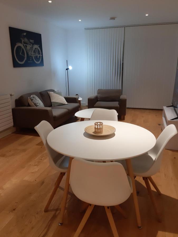 GOLDEn LuxurY APARtMENT - 3