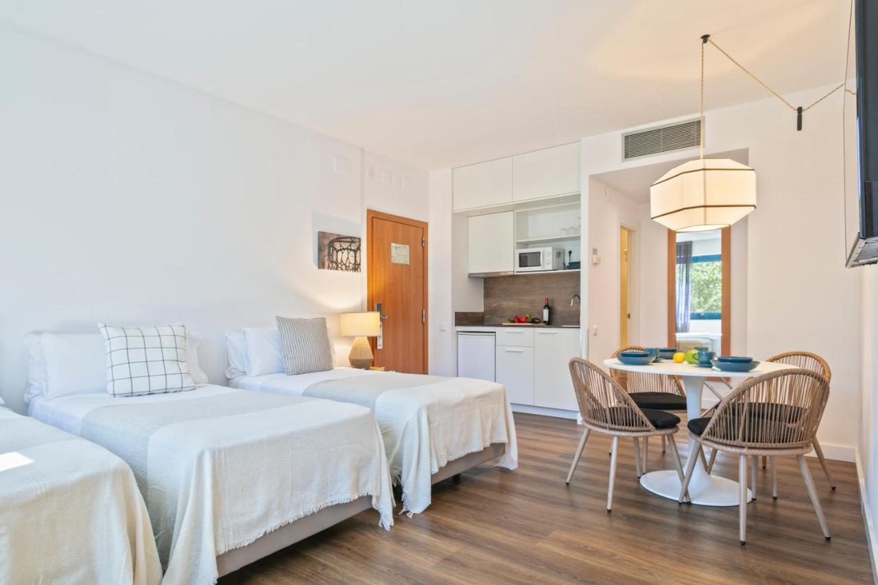 Hotel Acta Azul Barcelona - 4