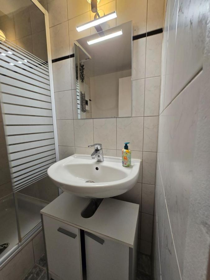Familienwohnung 2 Zimmer, Küche, für 4 Personen