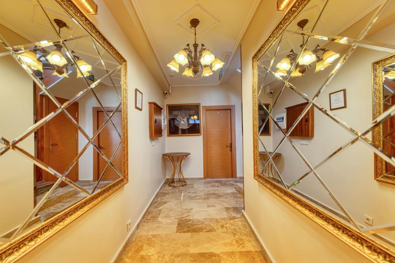 Brown 2 Mansion Oldcity - 3