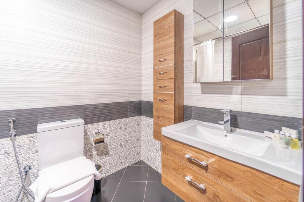 Studio Apartment in Resotz Residence Arjan - Close to Miracle Garden - 3