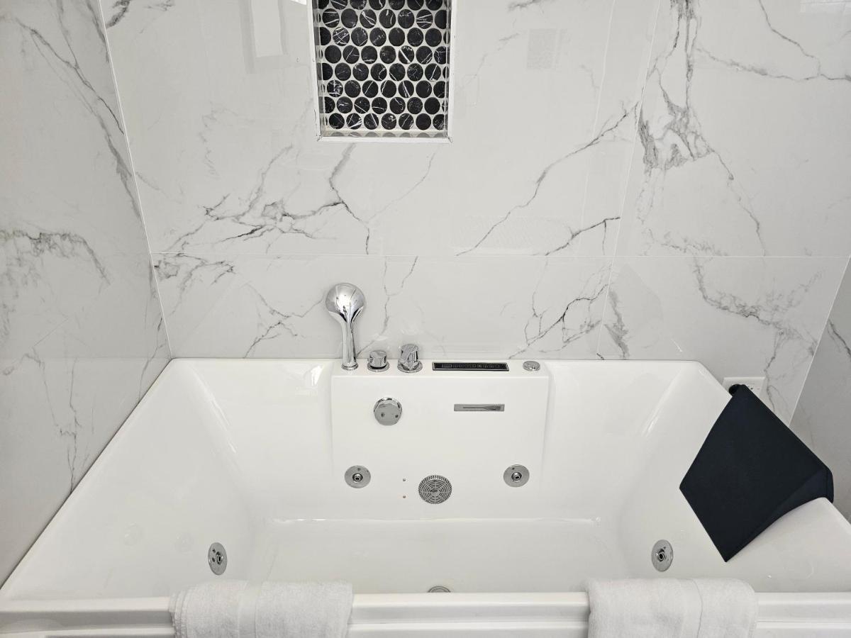 Roots Cafe Negril Rooms - 3