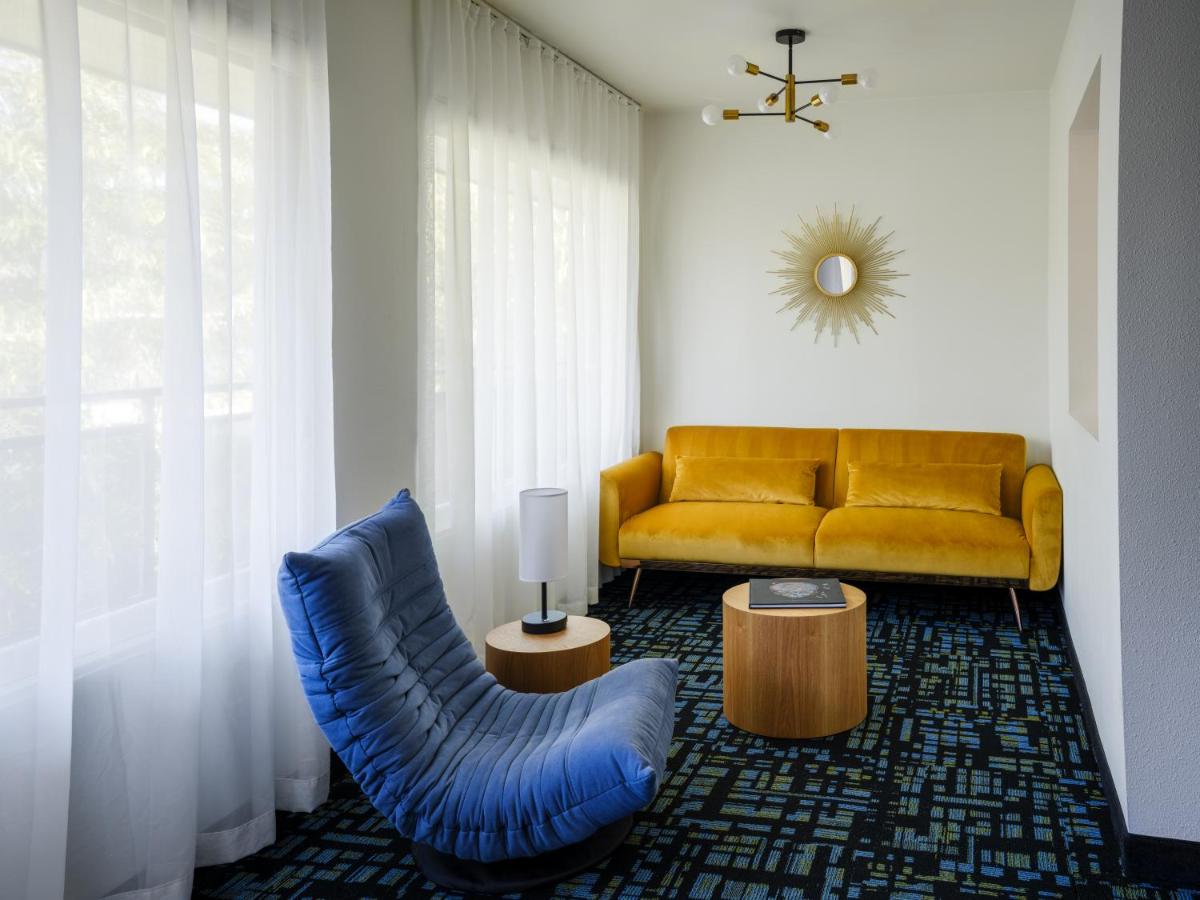 Jupiter Hotel — photo 19