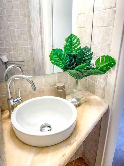 Dreamy LOFT con vista mare giardino e Jacuzzi da Maggio a Settembre - 3