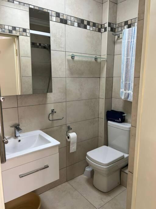 Camps Bay 2 Bed Sea Grand View - 2