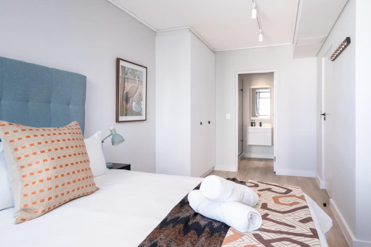 South African Fusion Heart Of Sea Point - 3