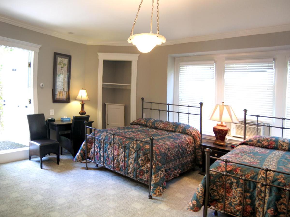 Longwood Inn — photo 24