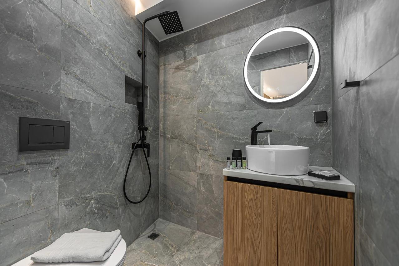 Stylish Living-Ioli - 3