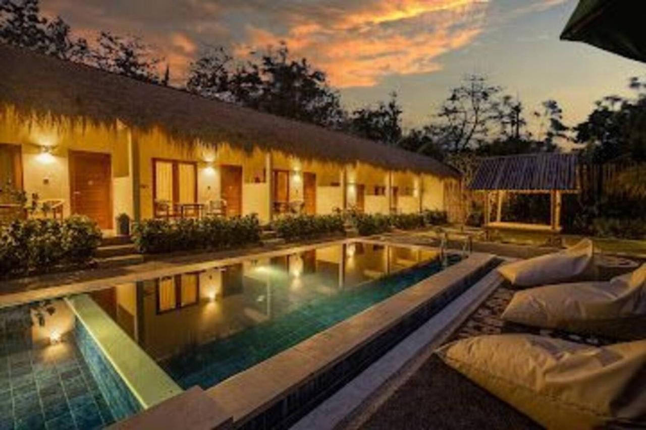 Made 02 Balangan, Homestay, Villas, & Warung Made02