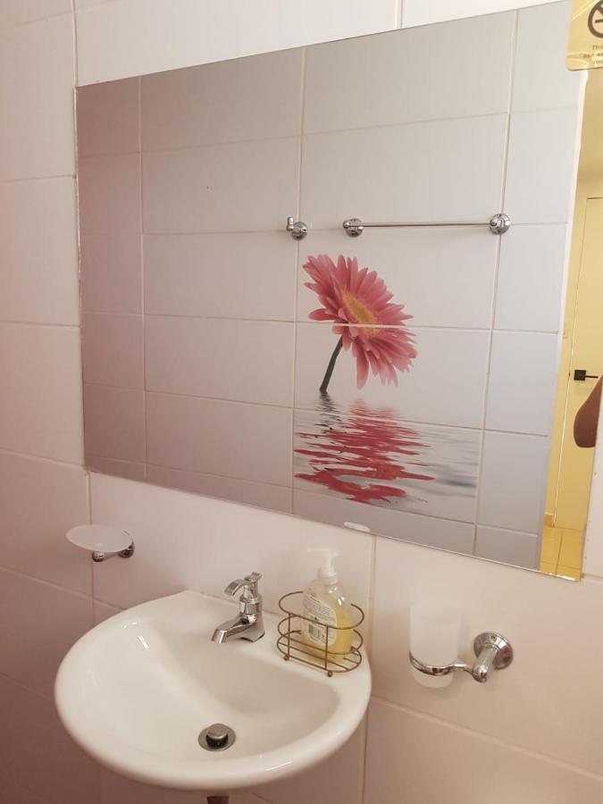 Jazmin's Apartment - 5