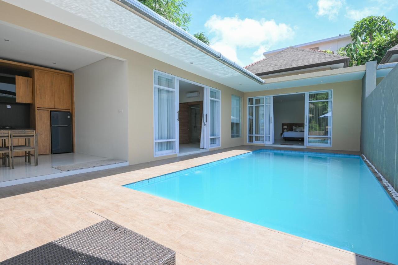 The Lavana Rainie's Villa Nusa Dua - 4