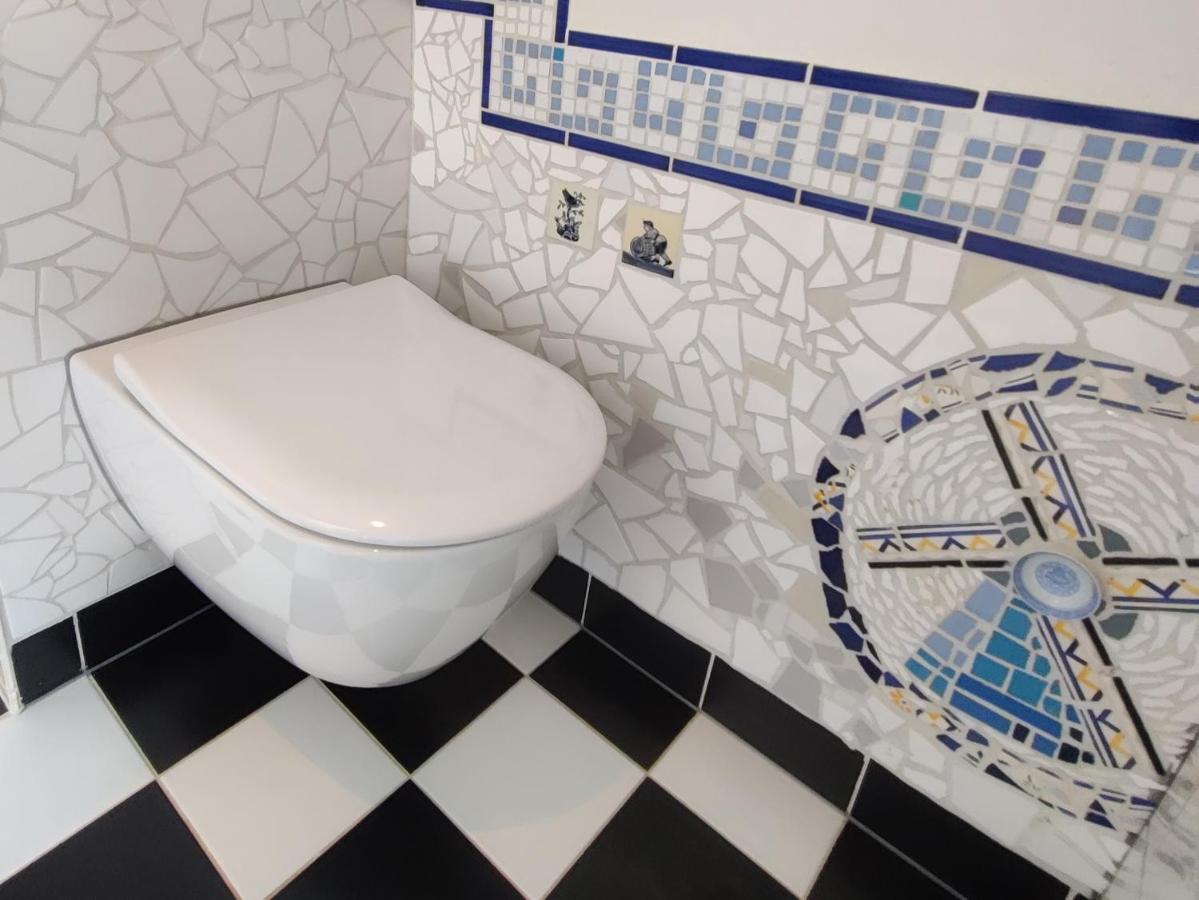 House of Straw Amsterdam - 2