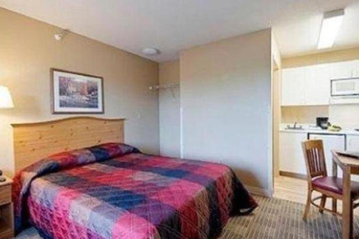 Extended Stay Kansas City — photo 5