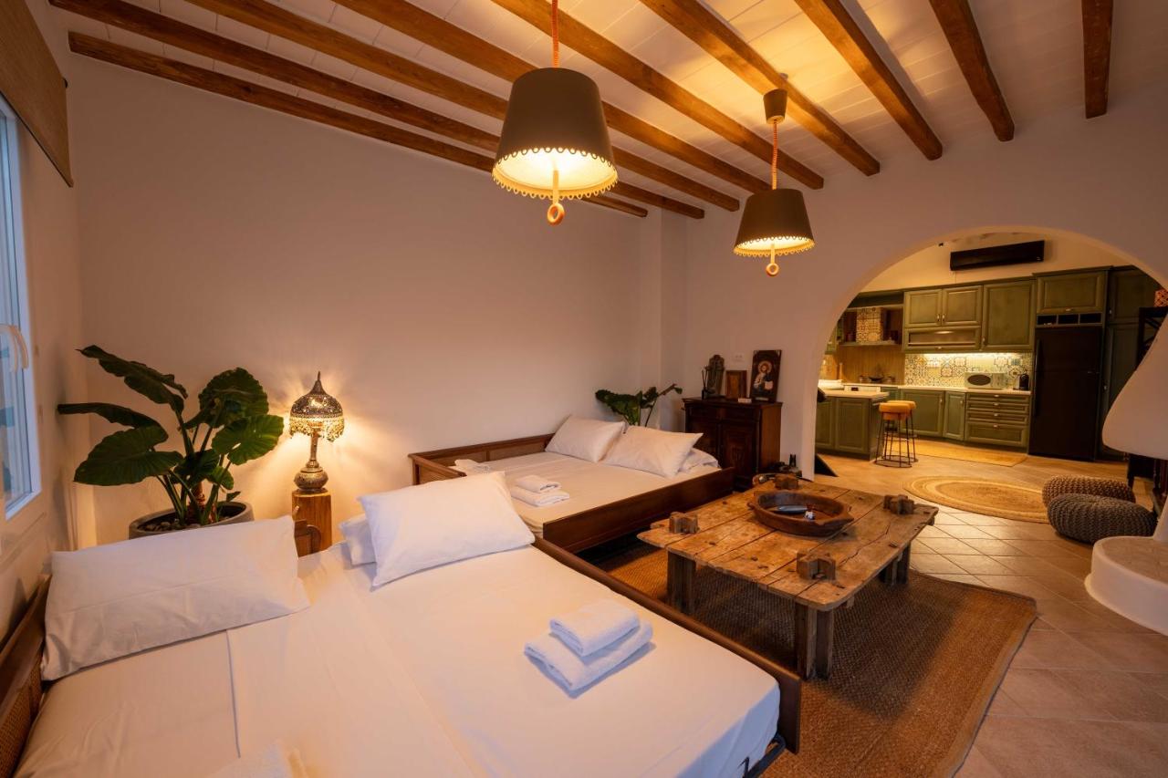 Palm Luxury Maisonette with Private Outdoor Jaccuzi - 2