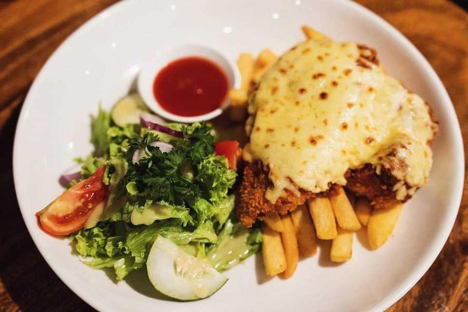 Ravita Cove HomeAway from Home HomeStay - 4