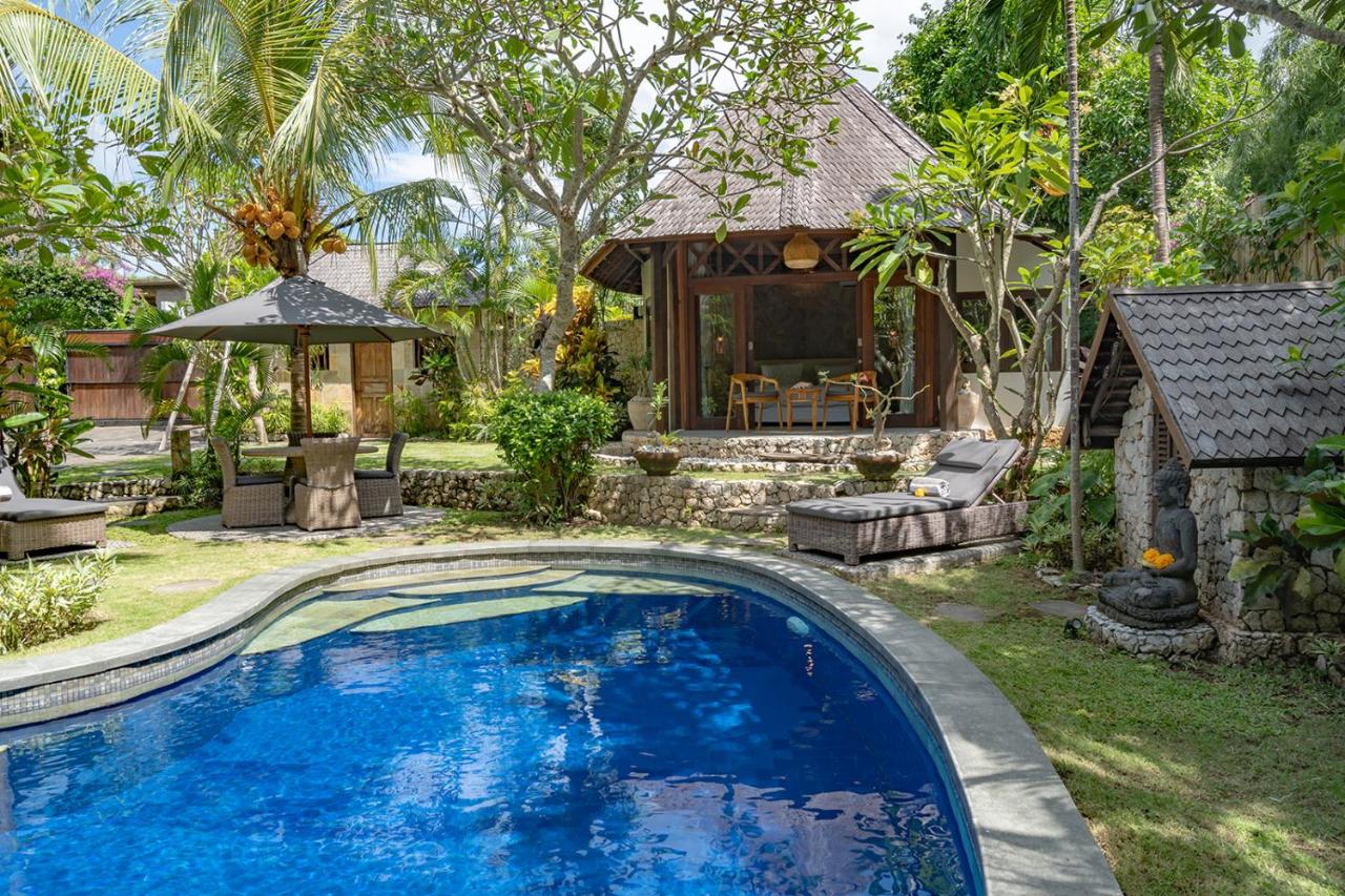 The Retreat Private Villa Bingin Beach - 3