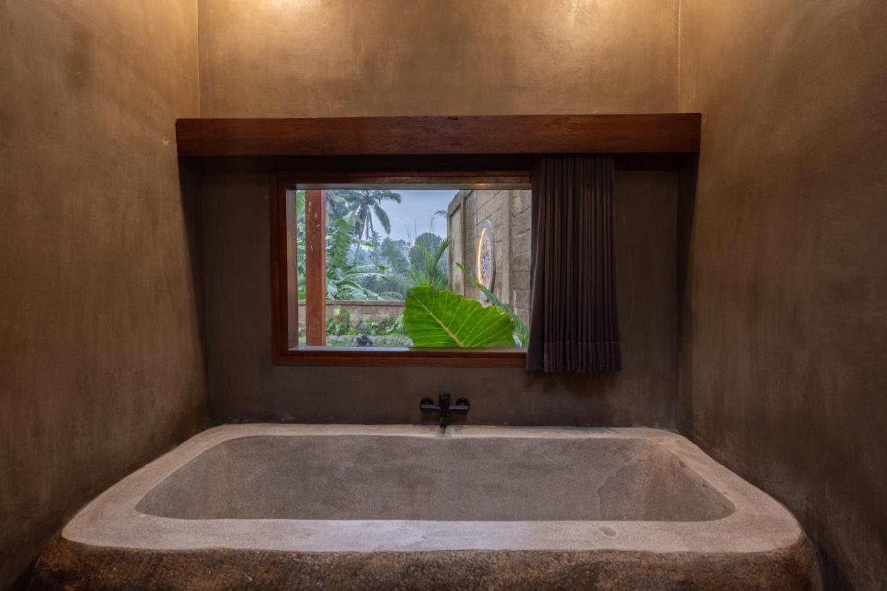 Moonterra Villa Ubud by Dhananjaya Hospitality - 3