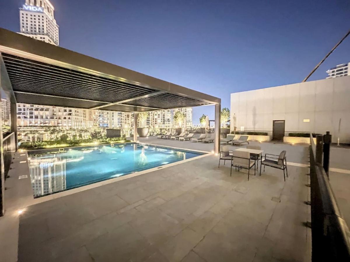 Palace Residences - Modern One Bedroom - 4