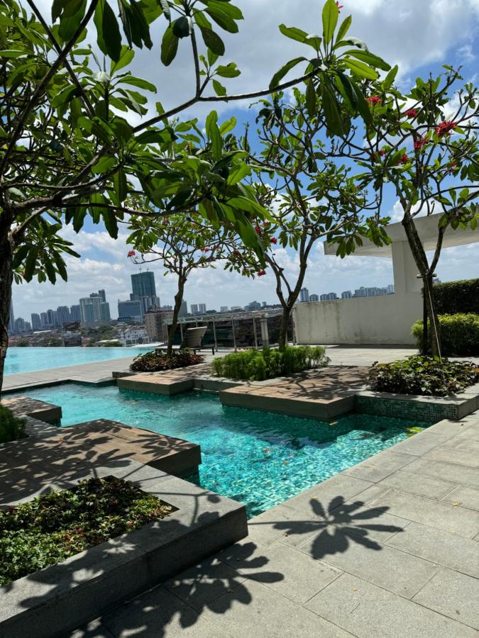 1tebrau residences suite min98 - 3