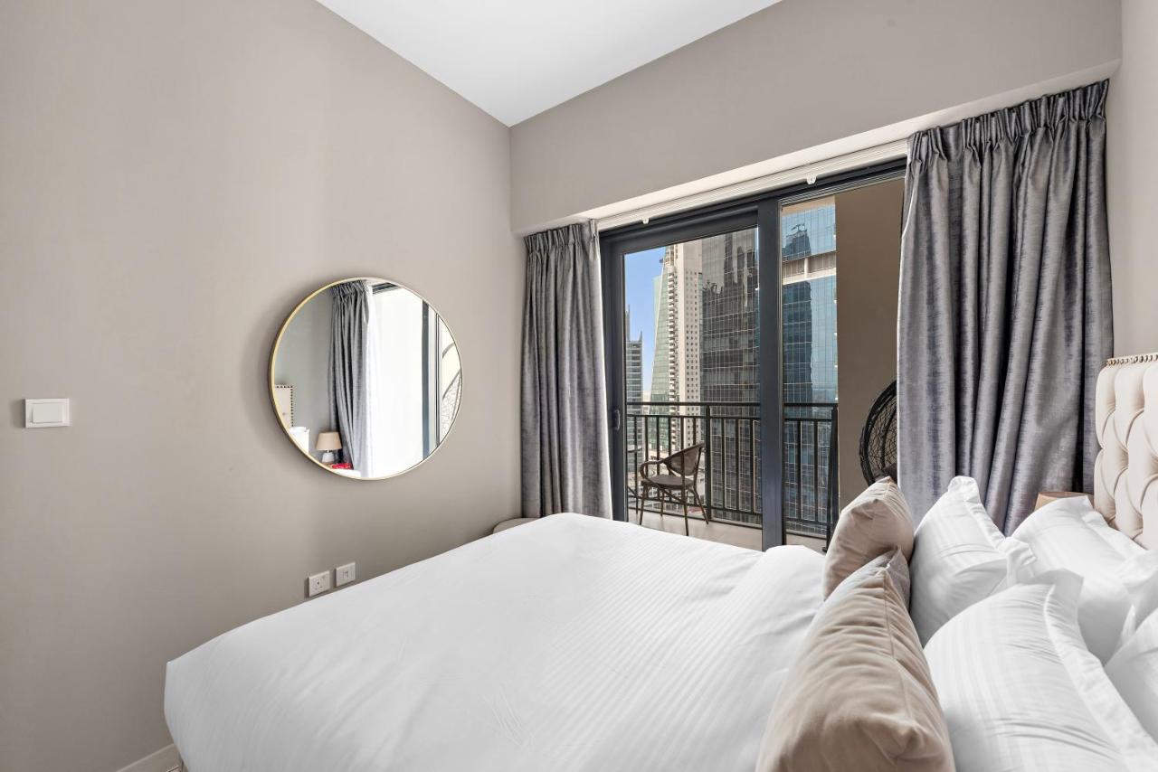 ALiving Classy 1BR I Close to Dubai Mall I Zada Tower, Business Bay- 1617 - 2