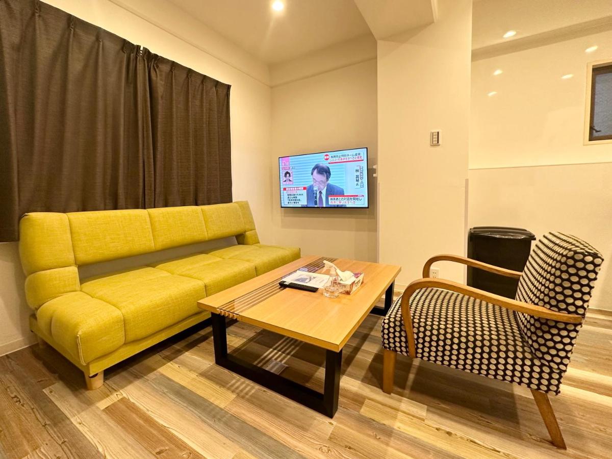 EG12 Elizabeth Garden - 5