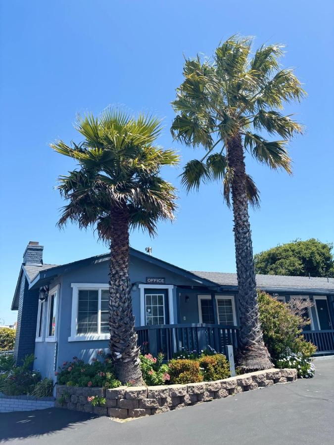Monterey Fireside Lodge — photo 19