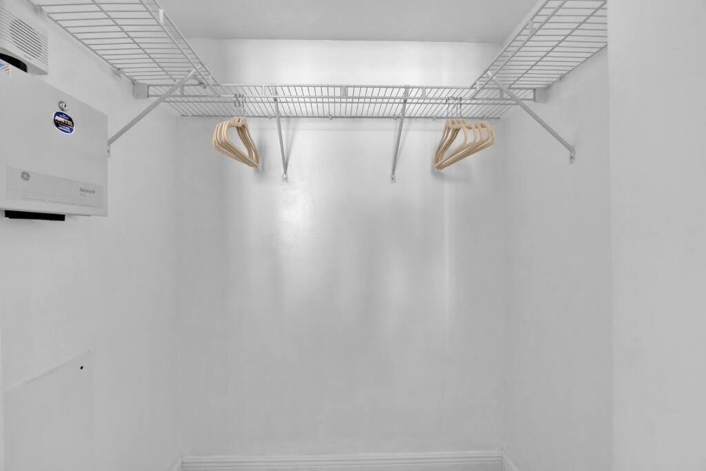 Lovely Studio in brickell -2 beds and Free parking - 3