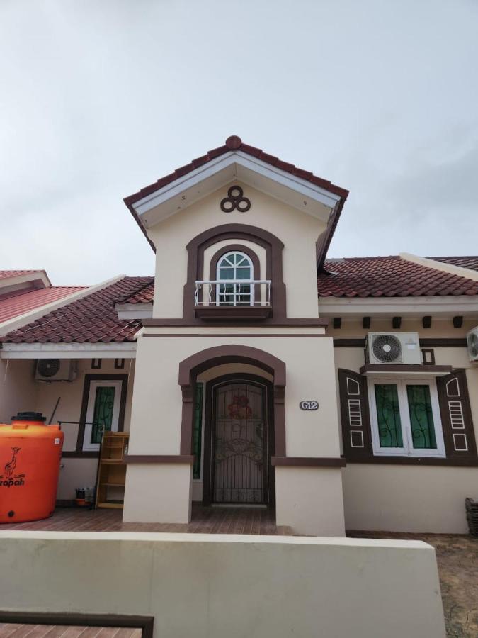 Palm Beach Stay Near to Grand Batam Penuin Nagoya Hill - 5