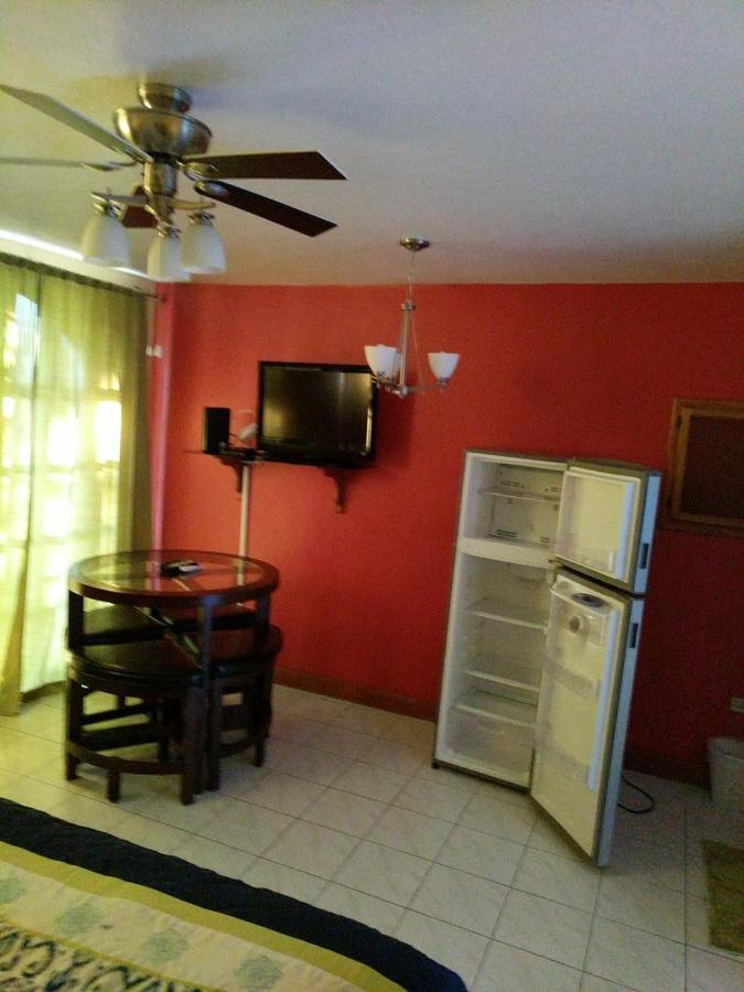 Sandcastle apartments E9 - 5