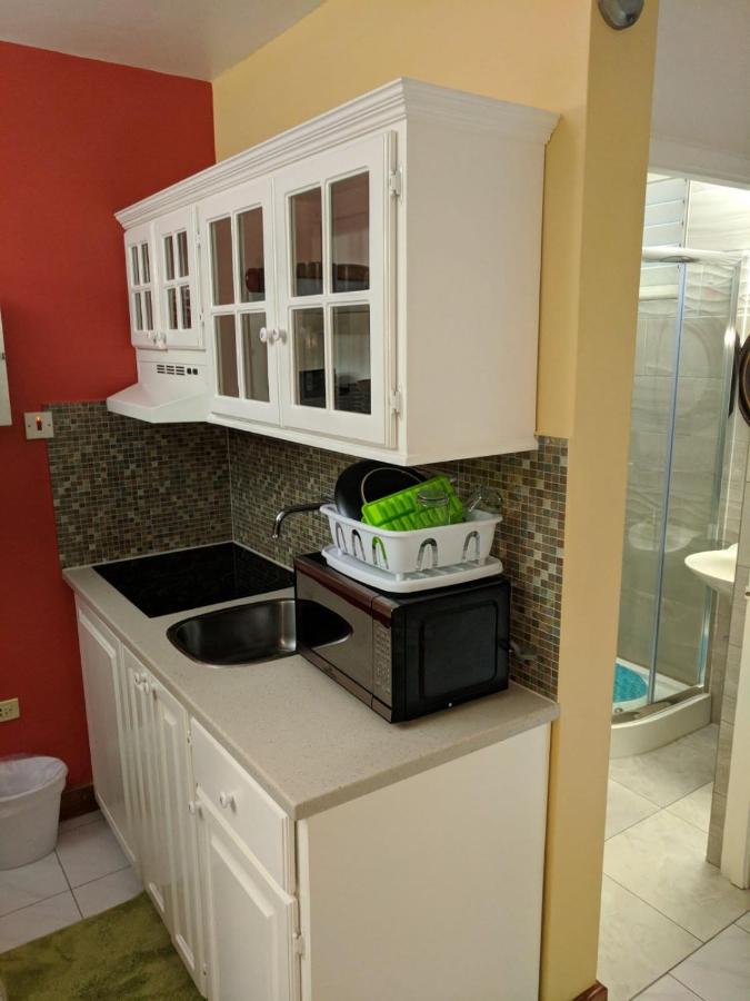 Sandcastle apartments E9 - 3