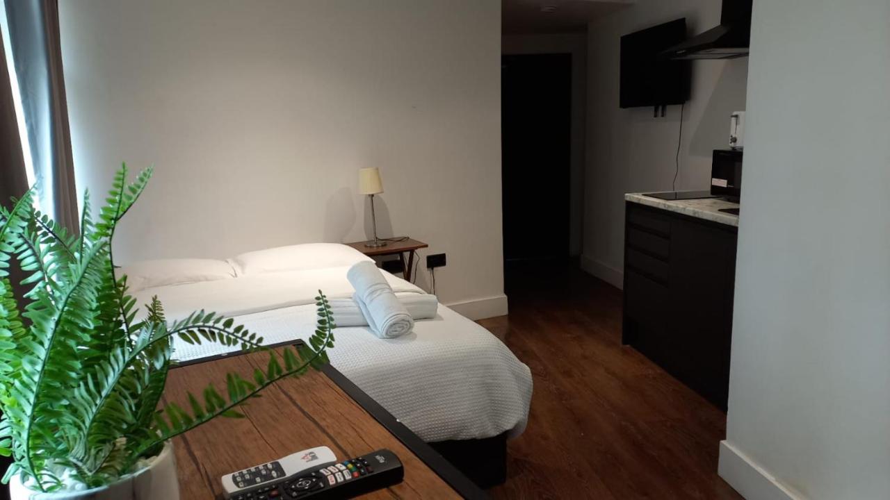 Sleep 2 in Piccadilly Soho Central London VRF - 2