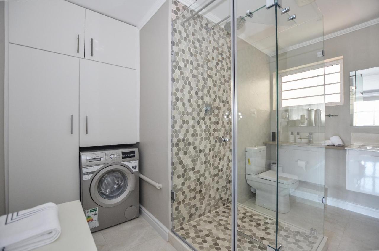 Beautiful Studio Apartment in Mouille Point - 4