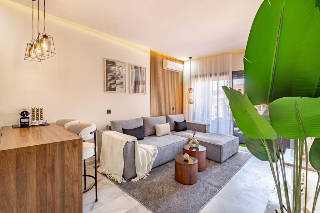 Luxury Apartment Gueliz, Cinema Bedroom Experience - 4