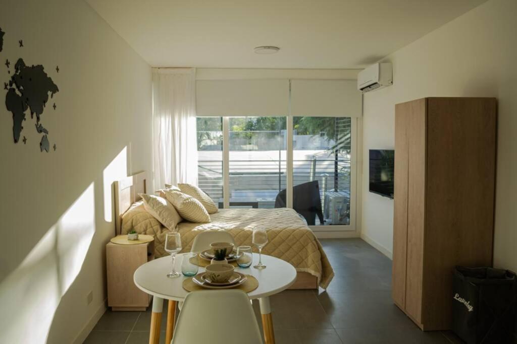 Hermoso Depto, frente al Fleni, muy cerca a pasaje gastronómico Echeverría