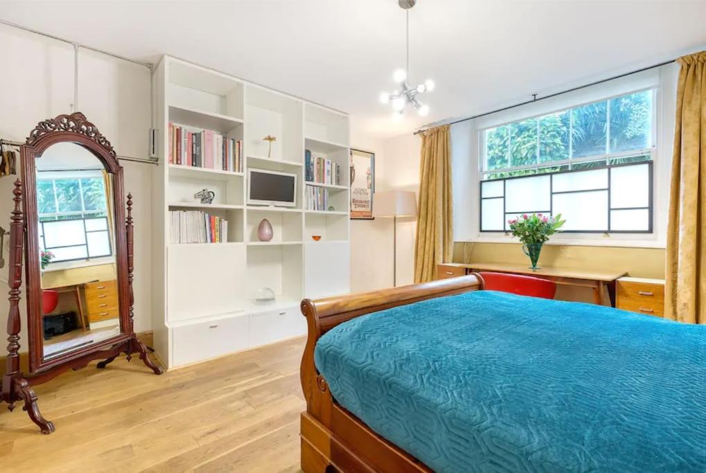 Eclectic family home in the heart of Notting Hill - 4