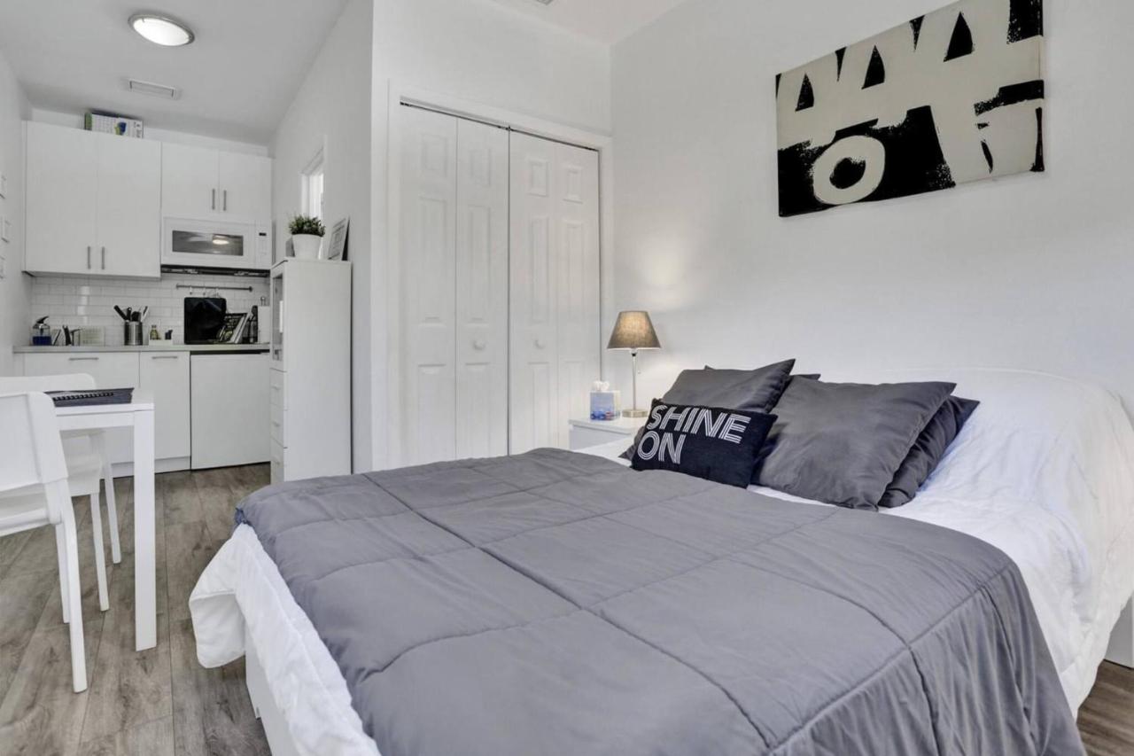 Cozy Studio Apartment - 3