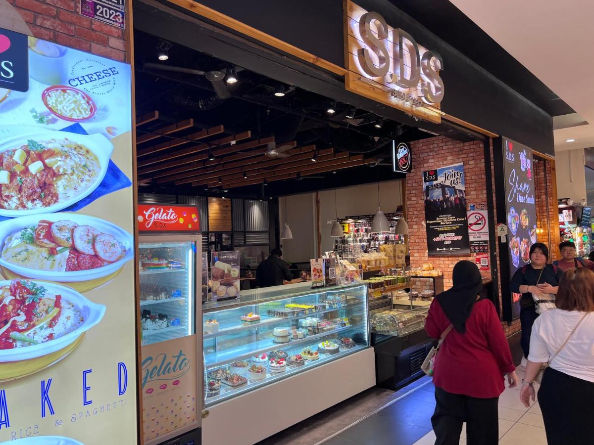 Holiday Home in JB , 2 Bdrm 2 Bthrm Wifi 4 pax - 4