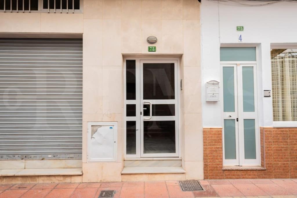 Apartment with terrace steps from beach REMS - 4