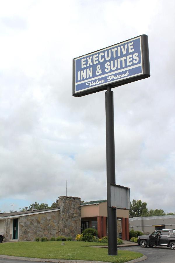 Executive inn — photo 9