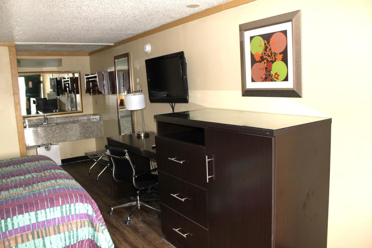 Executive inn — photo 13