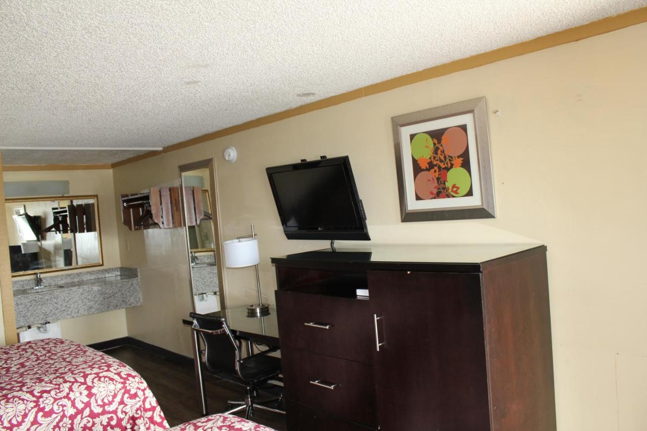 Executive inn — photo 16