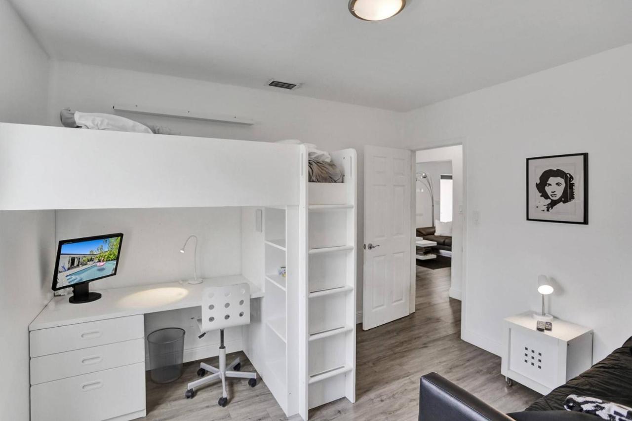 Casa Coral with Pool Charcoal BBQ area - 5