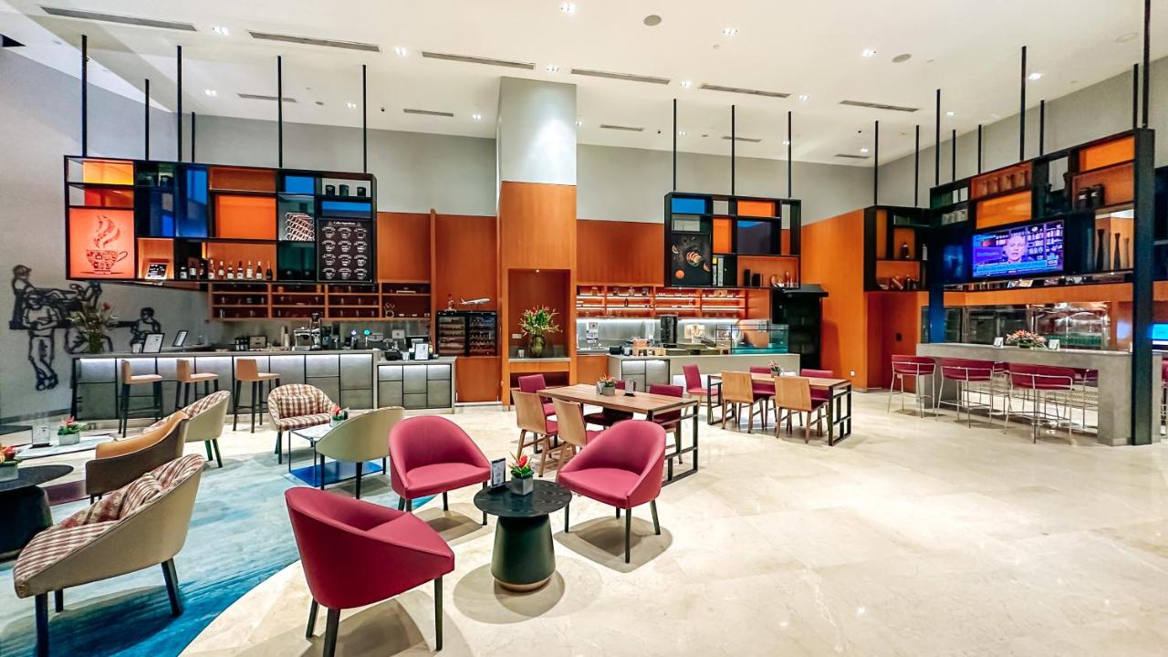 Mercure Singapore On Stevens - 5