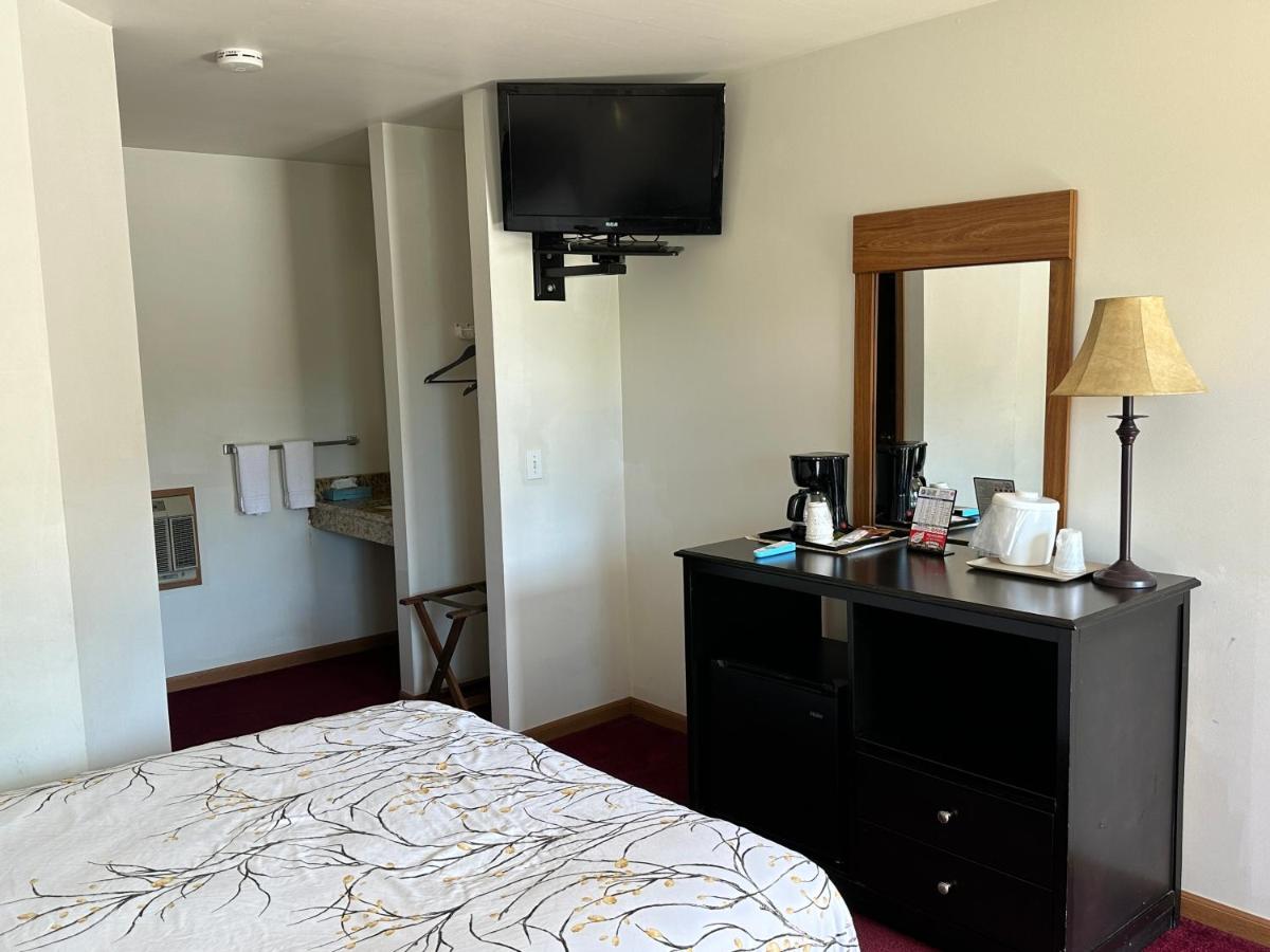 VISTA VILLA MOTEL — photo 19