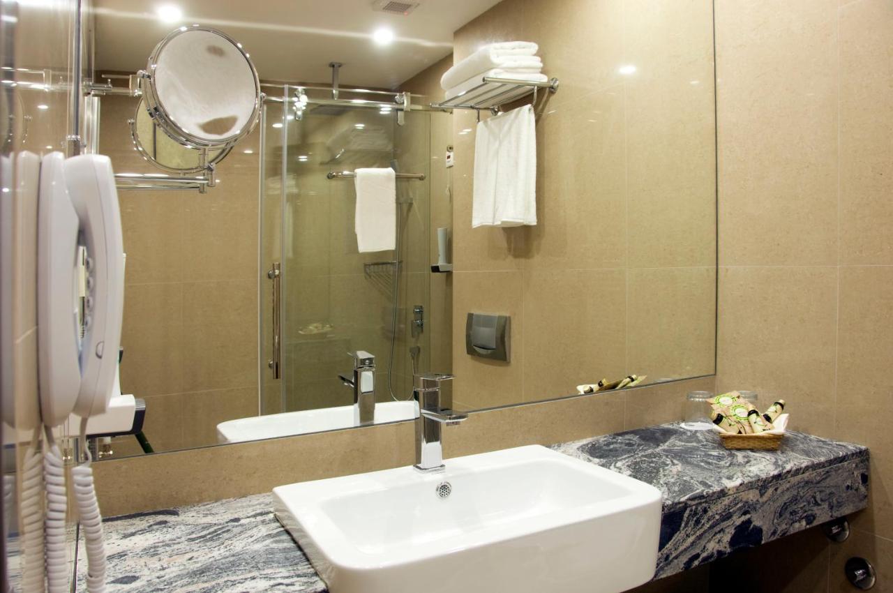 Central Hotel Sofia photo