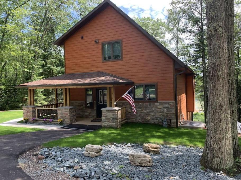 Lake Breeze Home — photo 3