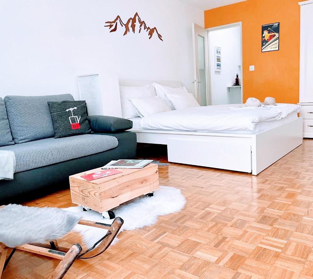 Holiday Escape Studio - Stylish & Central - steps to Matterhorn gondola