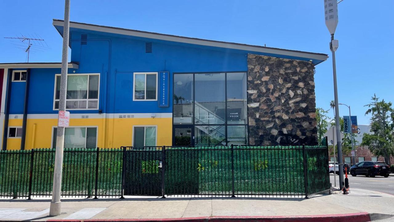 Quintessence ApartHotel - 4