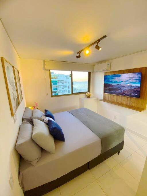 Exclusive Beachfront Penthouse: Private Pool, Amazing View - 4