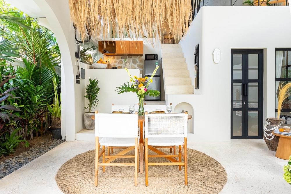 Casa Toledo 1 Bedroom Seminyak - Kerobokan - 5